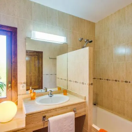 Can Picafort Holiday Sleeps 6 With Pool Air Con And Wifi Ferienhaus