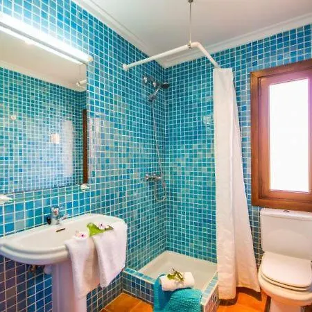 Can Picafort Holiday Sleeps 6 With Pool Air Con And Wifi Ferienhaus